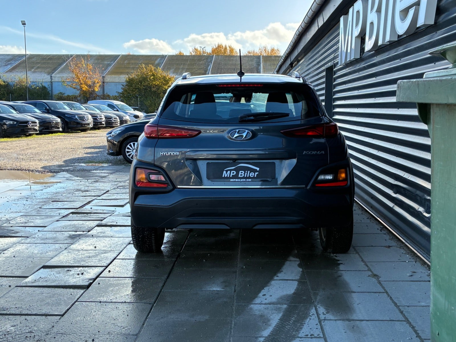 Grå Hyundai Kona fra 2018