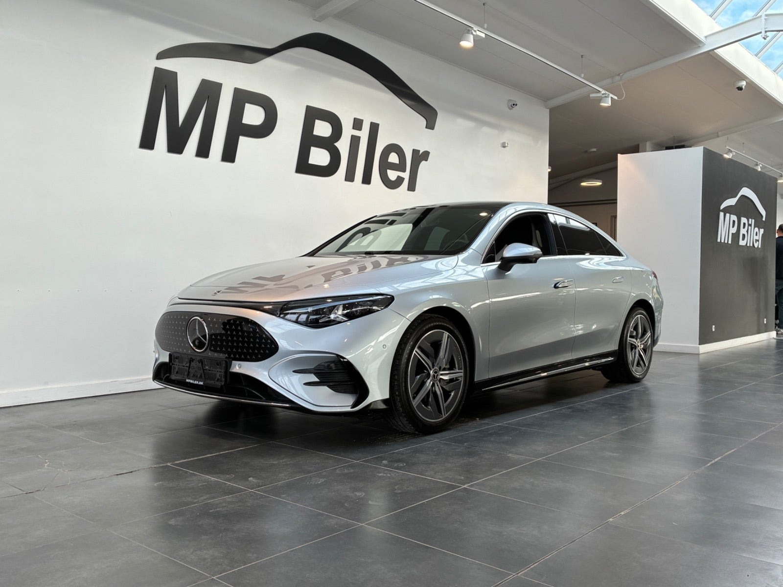Mercedes CLA250+ electric AMG Premium Plus