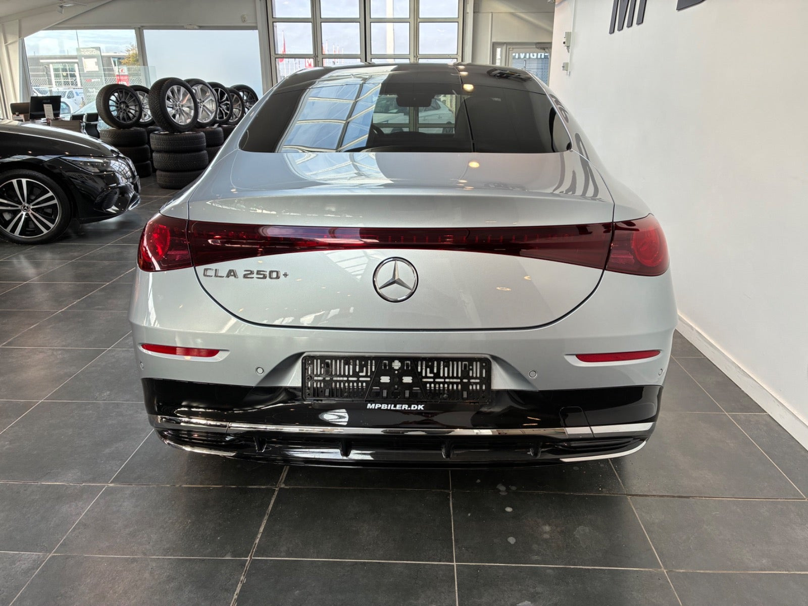 Sølv Mercedes CLA250+ fra 2025
