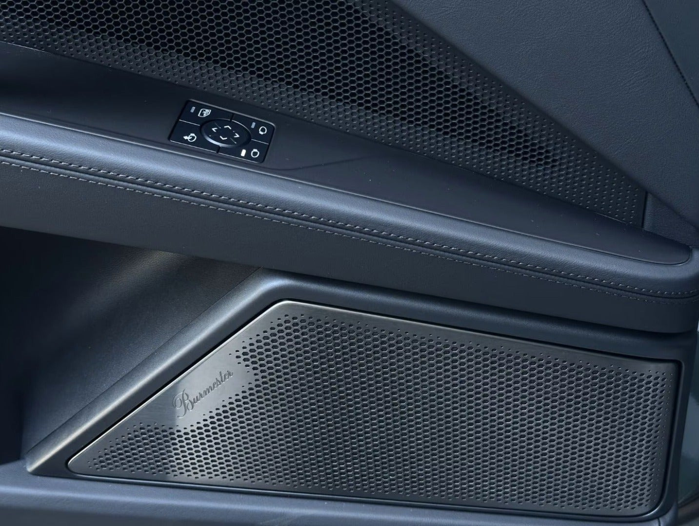 Grøn Porsche Cayenne fra 2026
