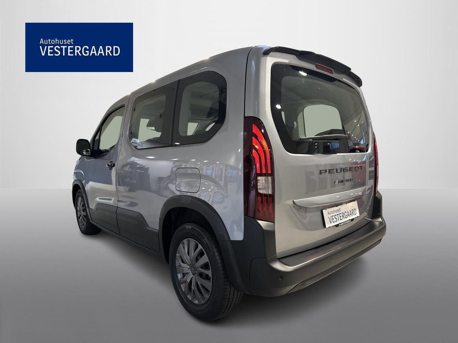Grå Peugeot e-Rifter fra 2025