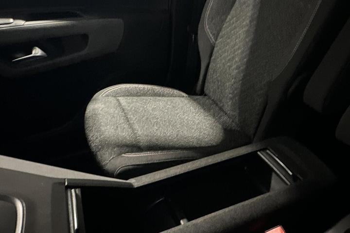 Grå Peugeot e-Rifter fra 2025
