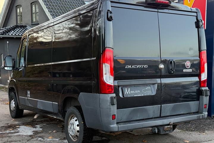 Sort Fiat Ducato 30 fra 2015