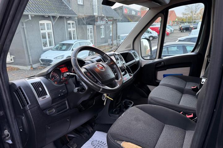Sort Fiat Ducato 30 fra 2015