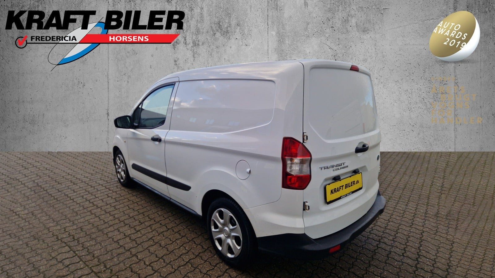 Hvid Ford Transit Courier fra 2019