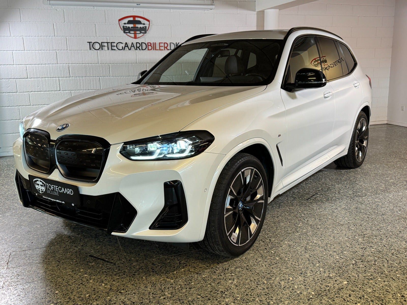 BMW iX3 Charged Plus M-Sport