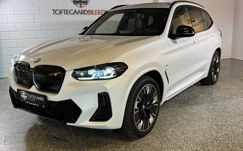 BMW iX3 Charged Plus M-Sport
