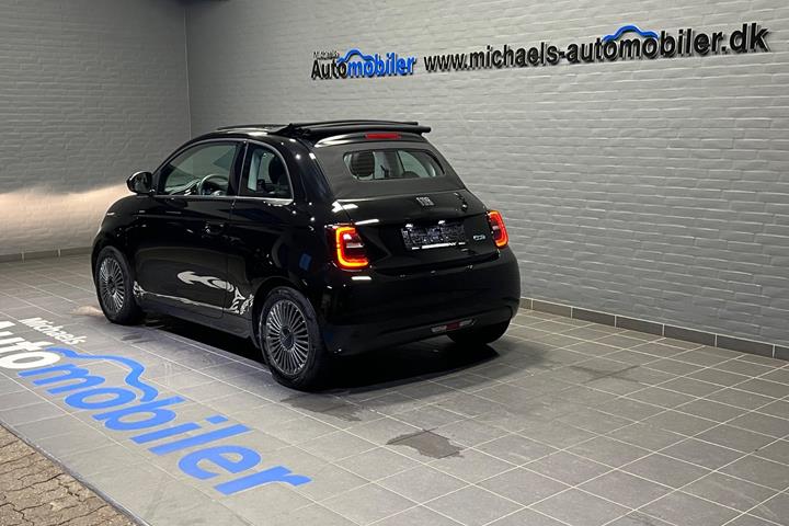 Sort Fiat 500e fra 2022