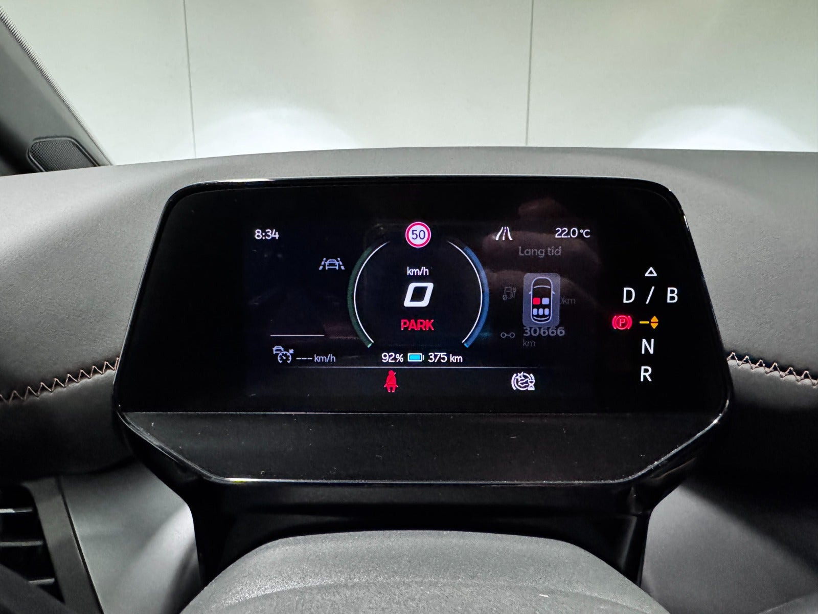 Grå Cupra Born fra 2025