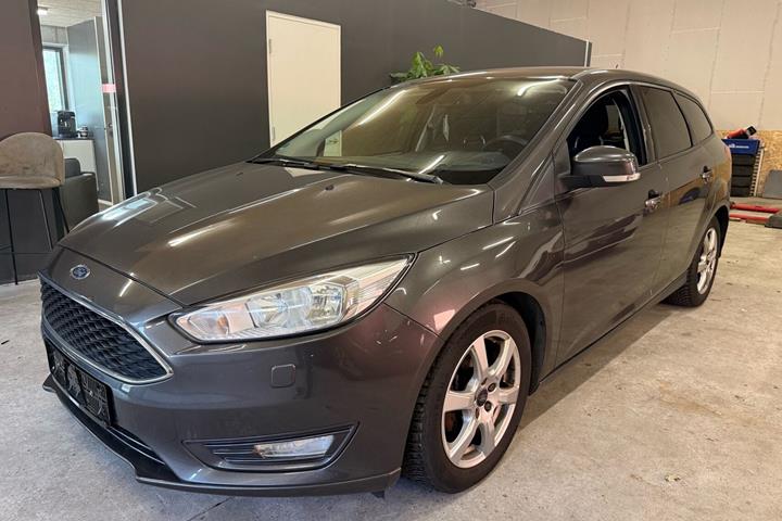 Grå Ford Focus fra 2015
