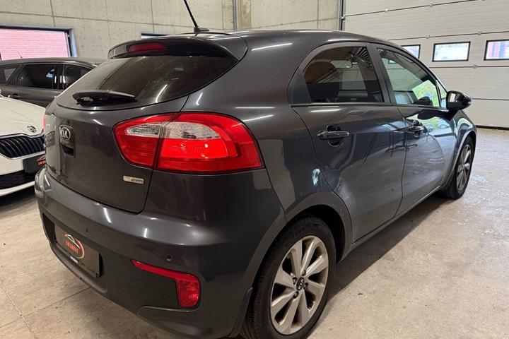 undefined Kia Rio fra 2015