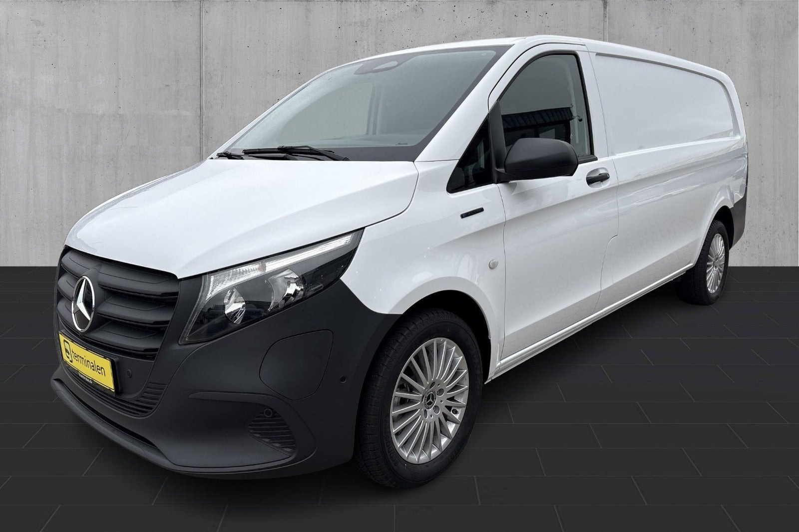Mercedes eVito 112 A3 Kassevogn