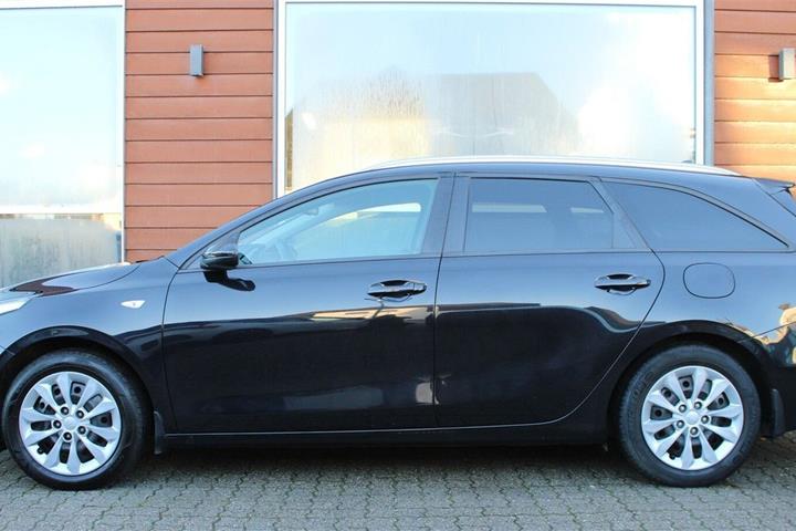 Sort Kia Ceed fra 2020