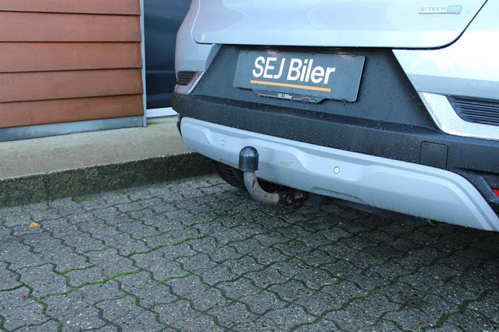 Sølv Renault Captur fra 2020