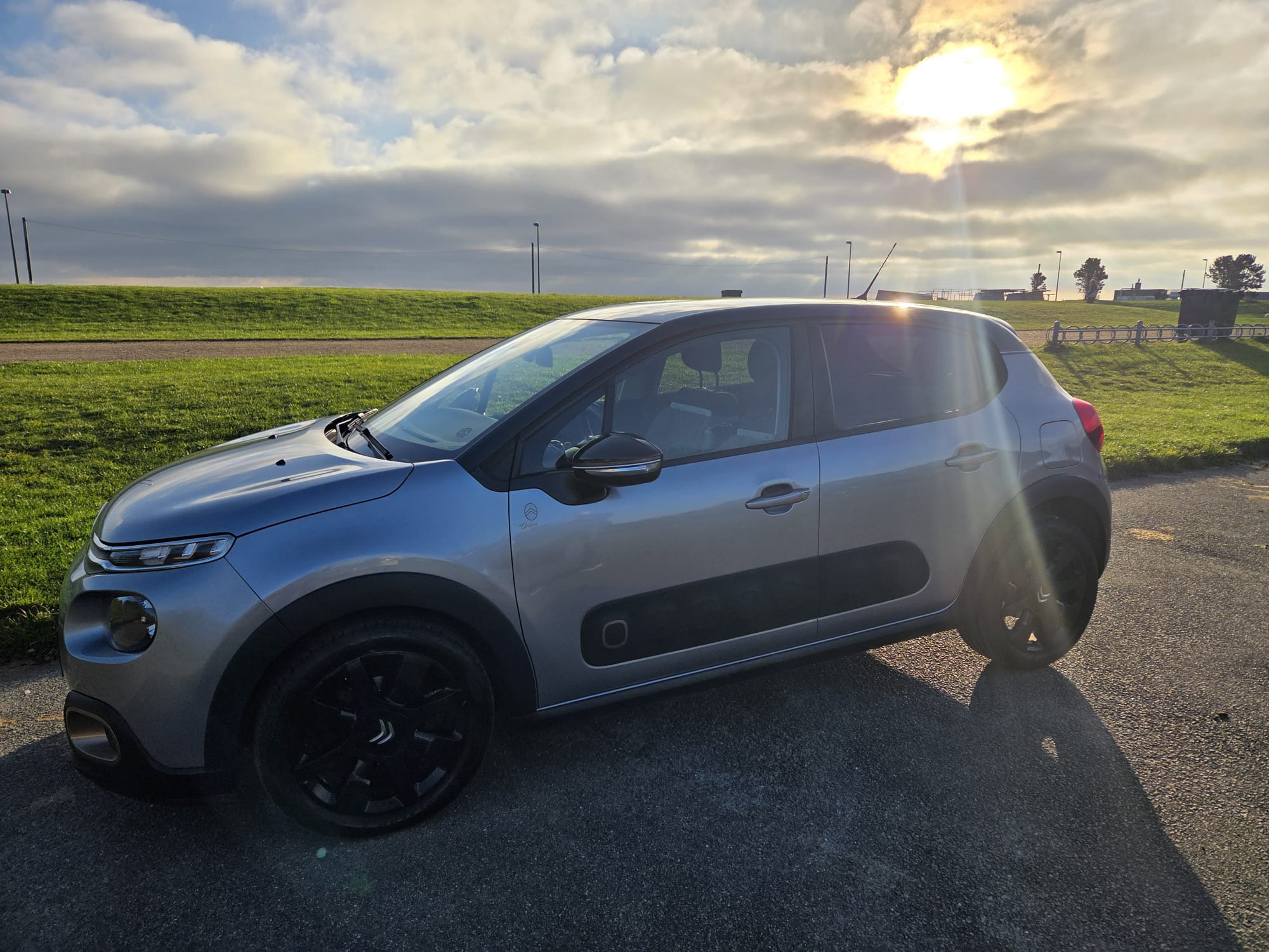 Grå Citroën C3 fra 2020