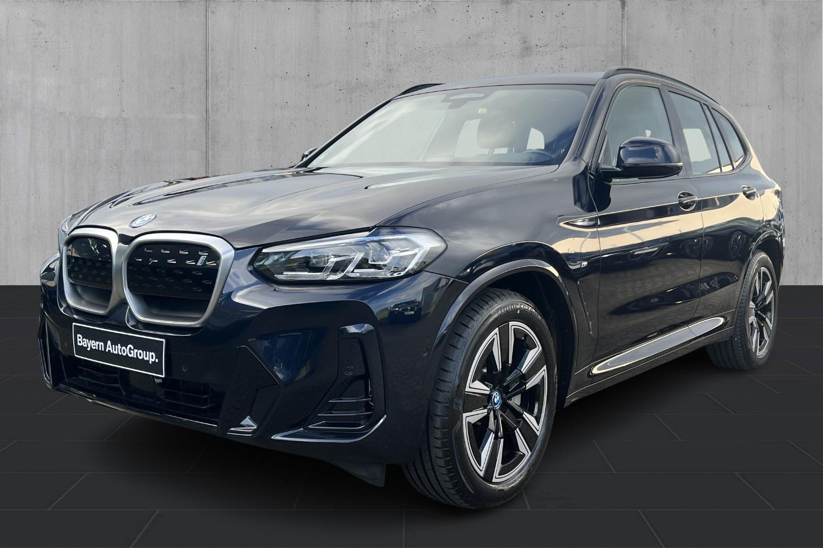 BMW iX3 Charged M-Sport