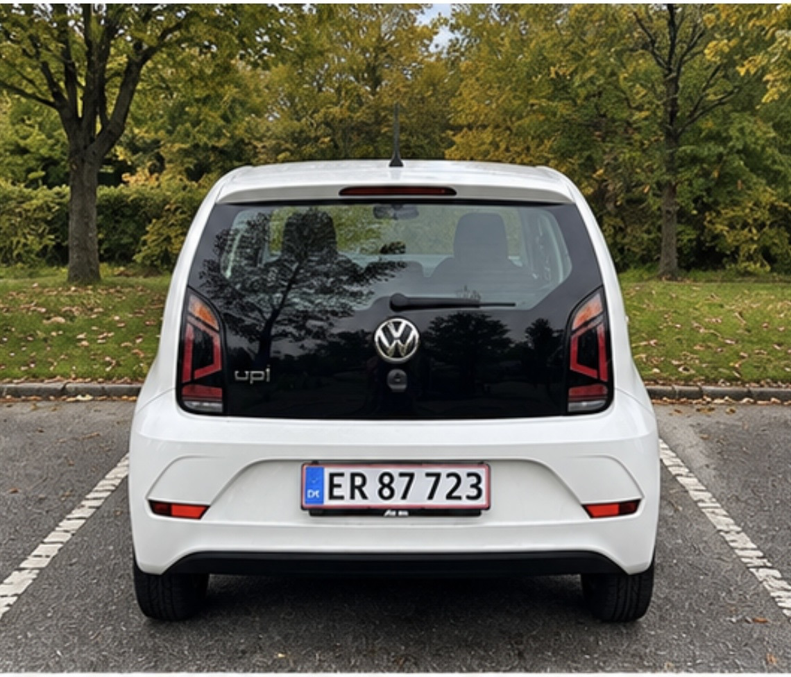 Hvid VW UP! fra 2018