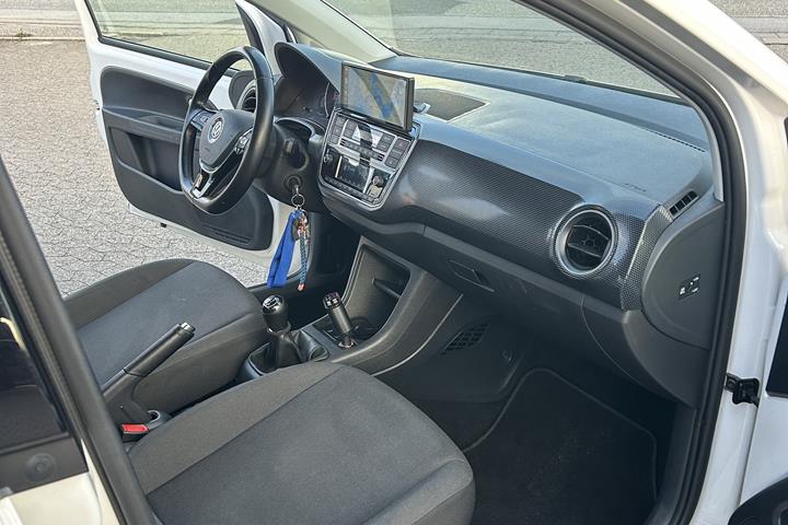 Hvid VW UP! fra 2018