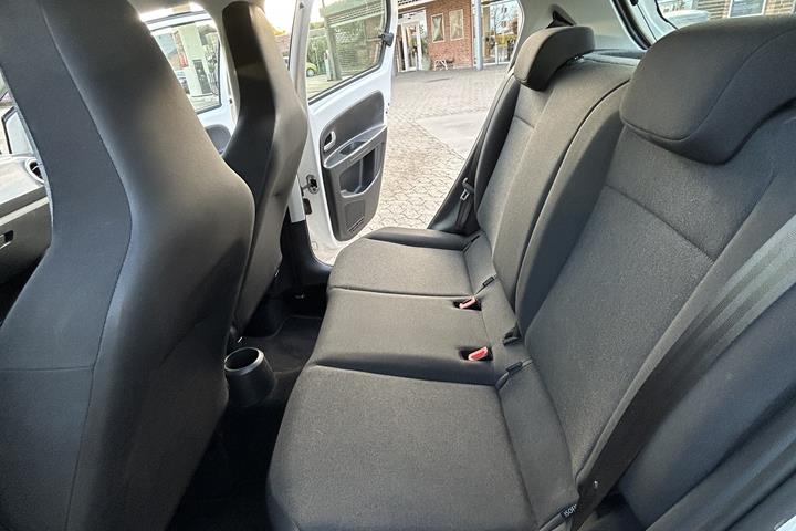Hvid VW UP! fra 2018