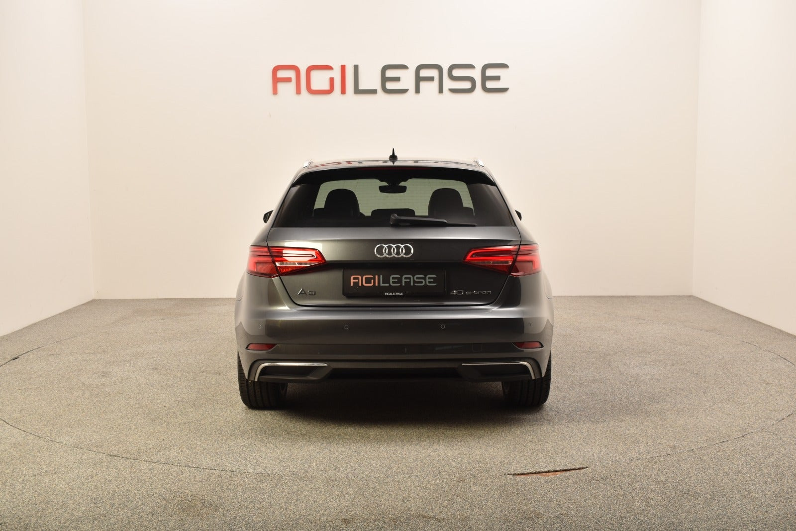 Grå Audi A3 fra 2020