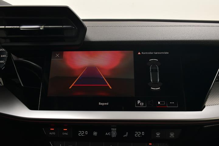Grå Audi A3 fra 2021