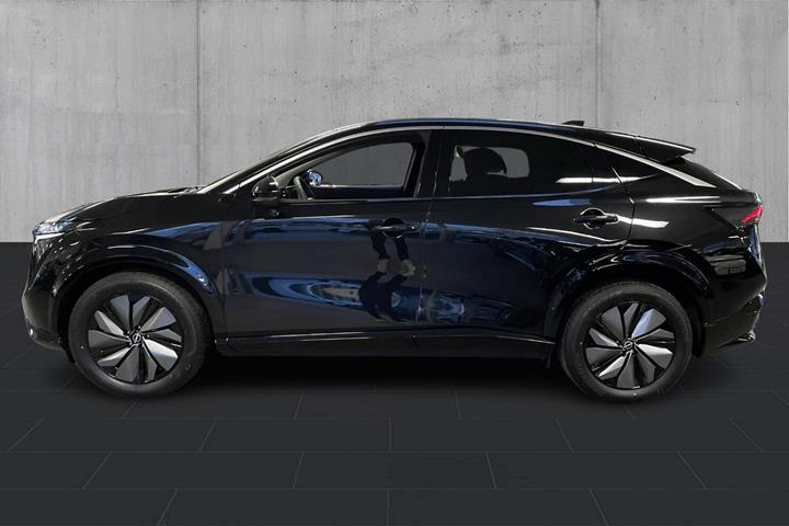 Sort Nissan Ariya fra 2026