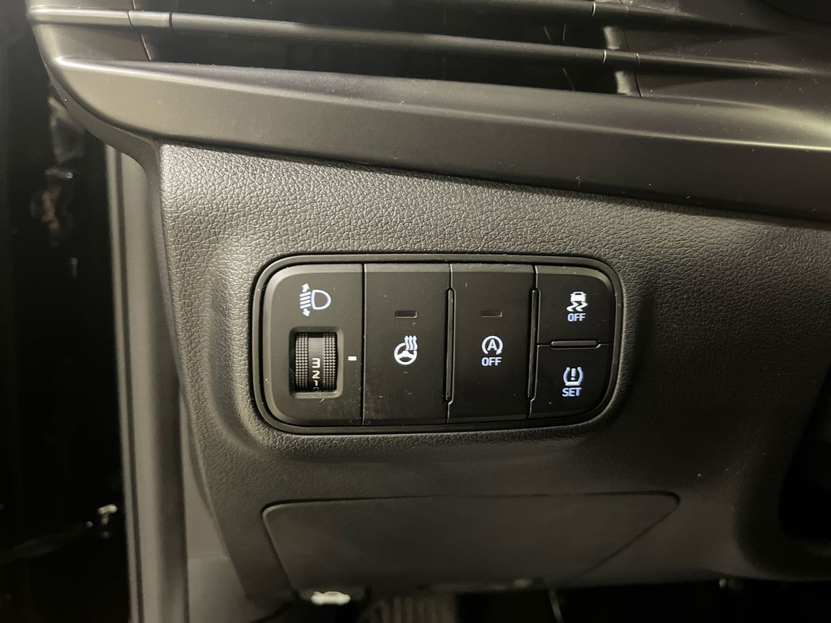 Sort Hyundai i20 fra 2023
