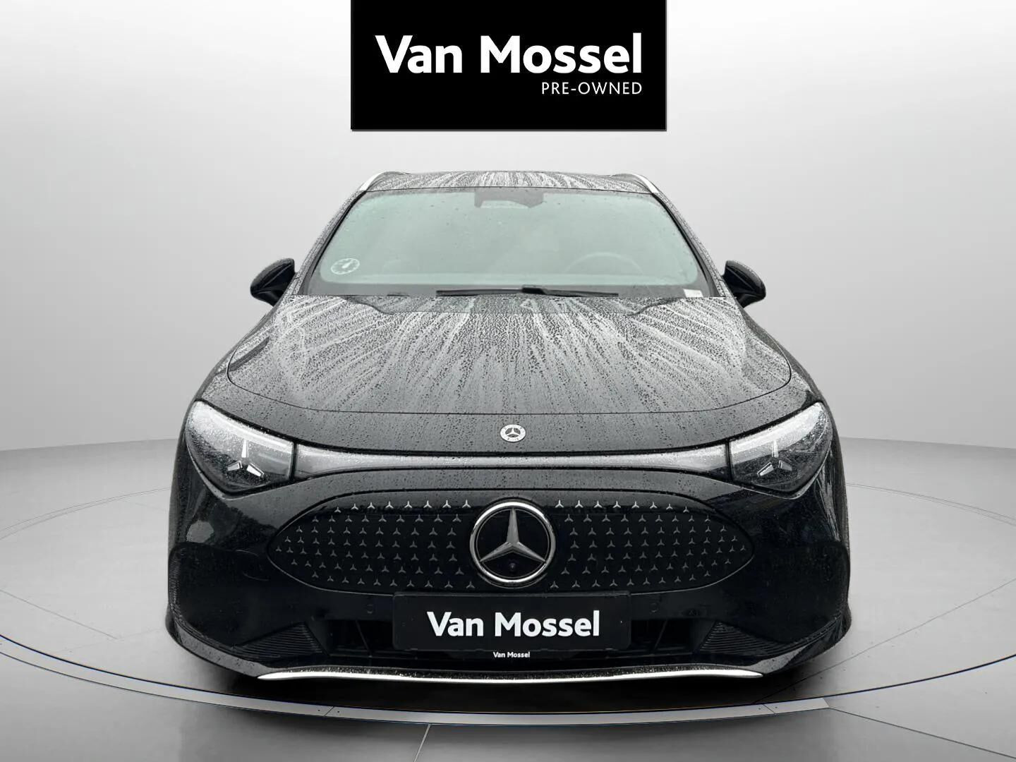 Sort Mercedes CLA250+ fra 2026