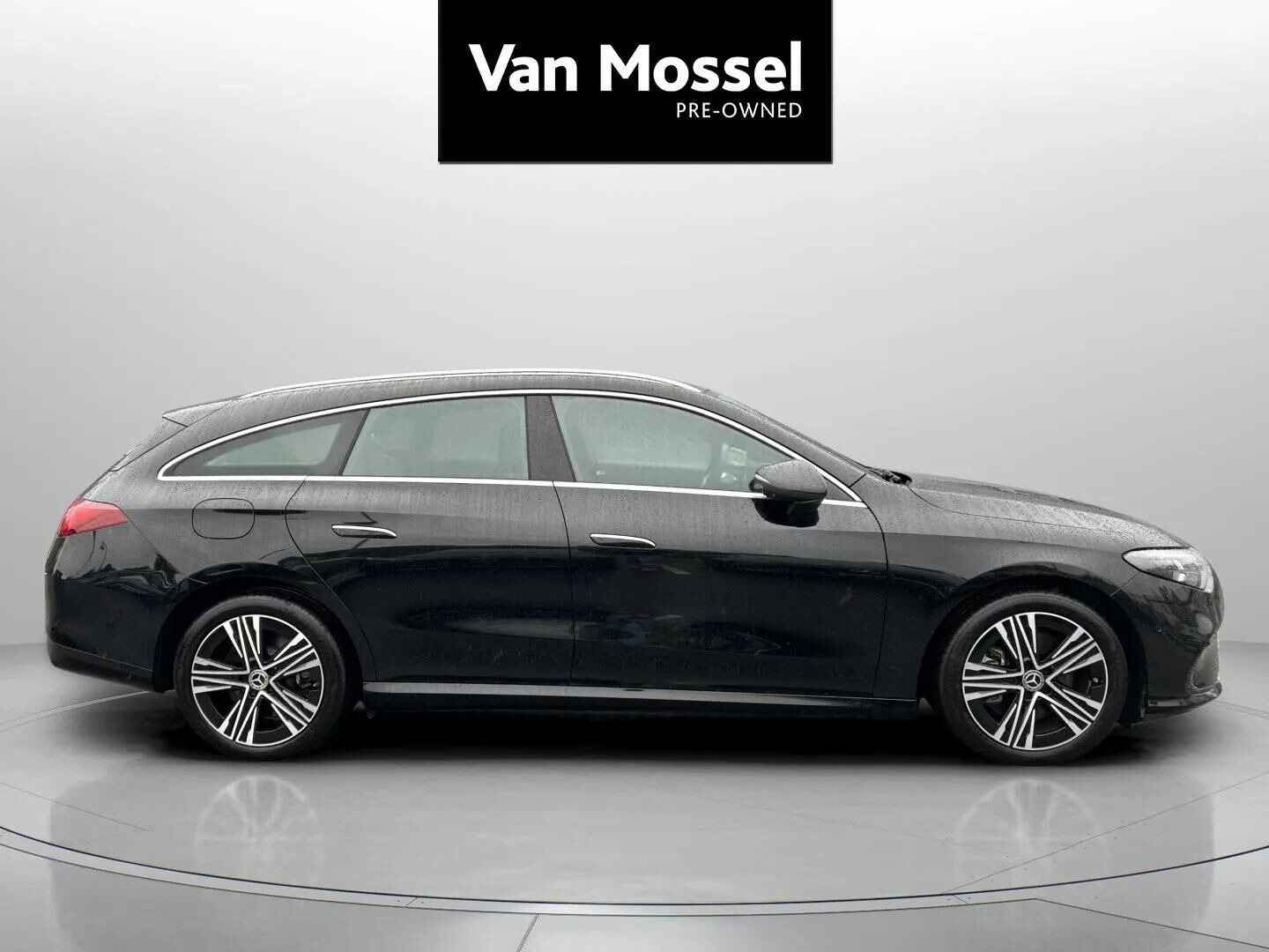 Sort Mercedes CLA250+ fra 2026