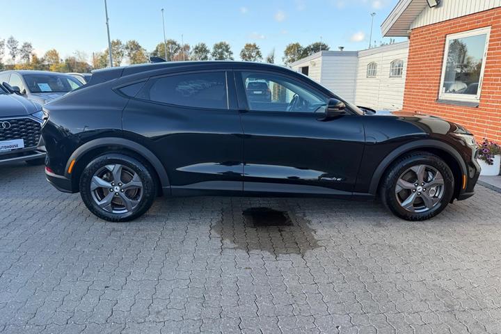 undefined Ford Mustang Mach-E fra 2023