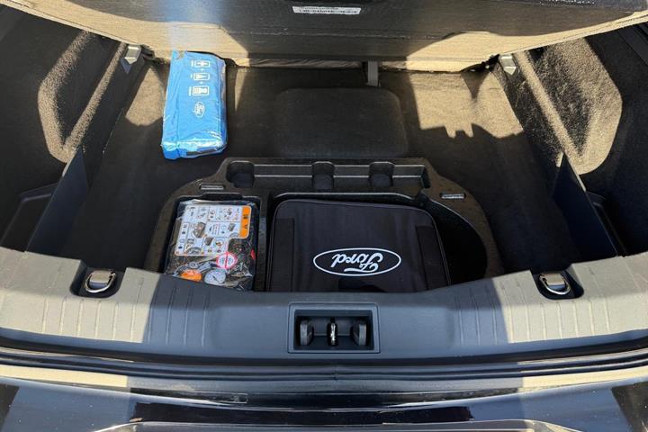 undefined Ford Mustang Mach-E fra 2023