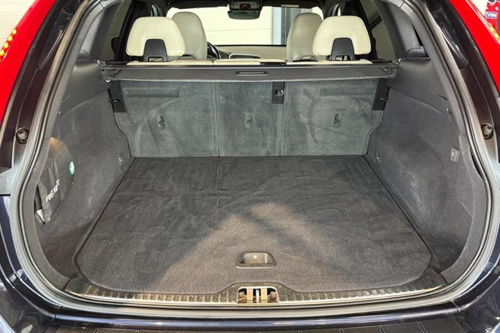 undefined Volvo XC60 fra 2017