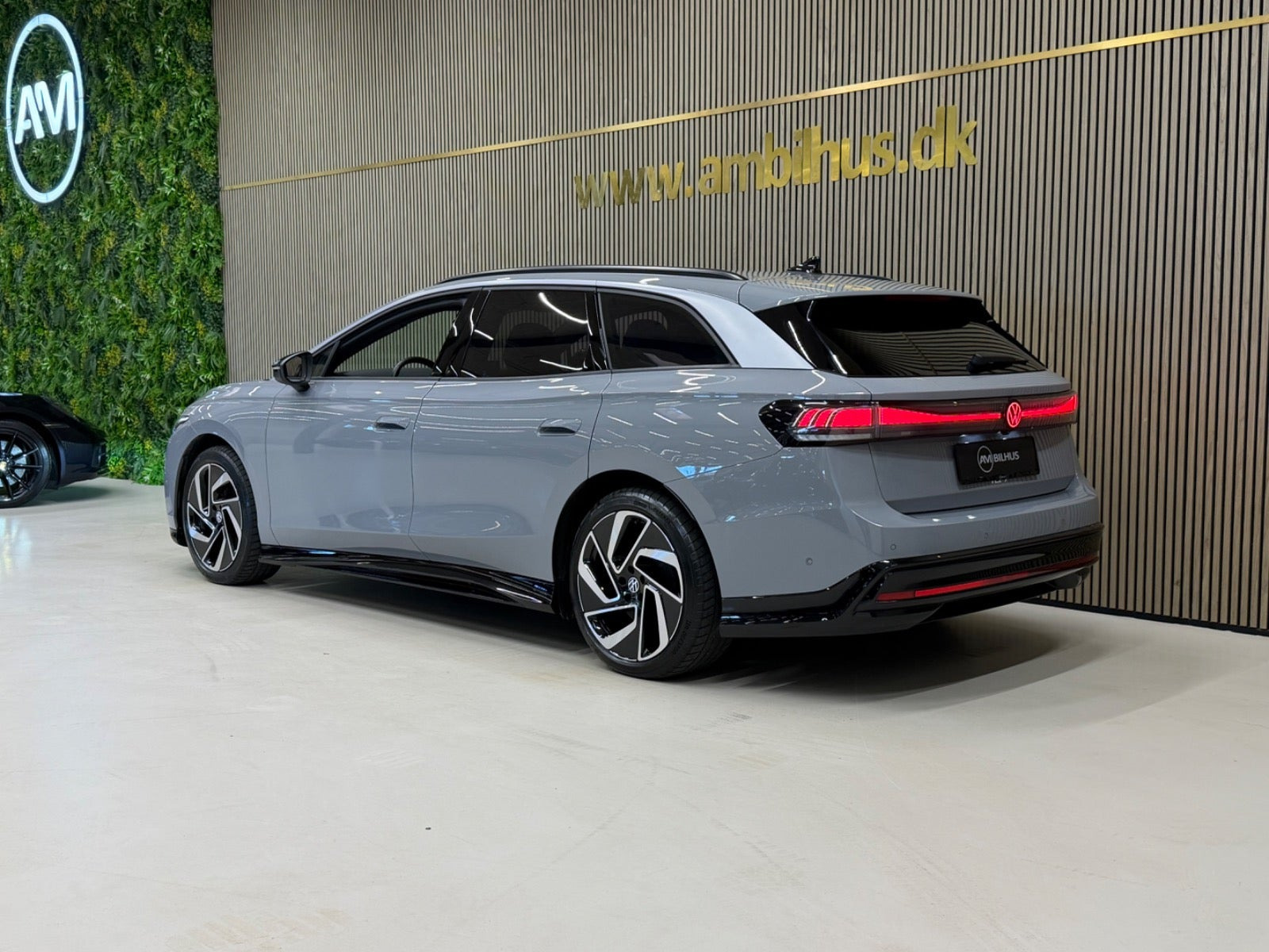 Grå VW ID.7 fra 2025