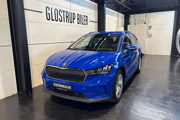 Blå Skoda Enyaq fra 2021