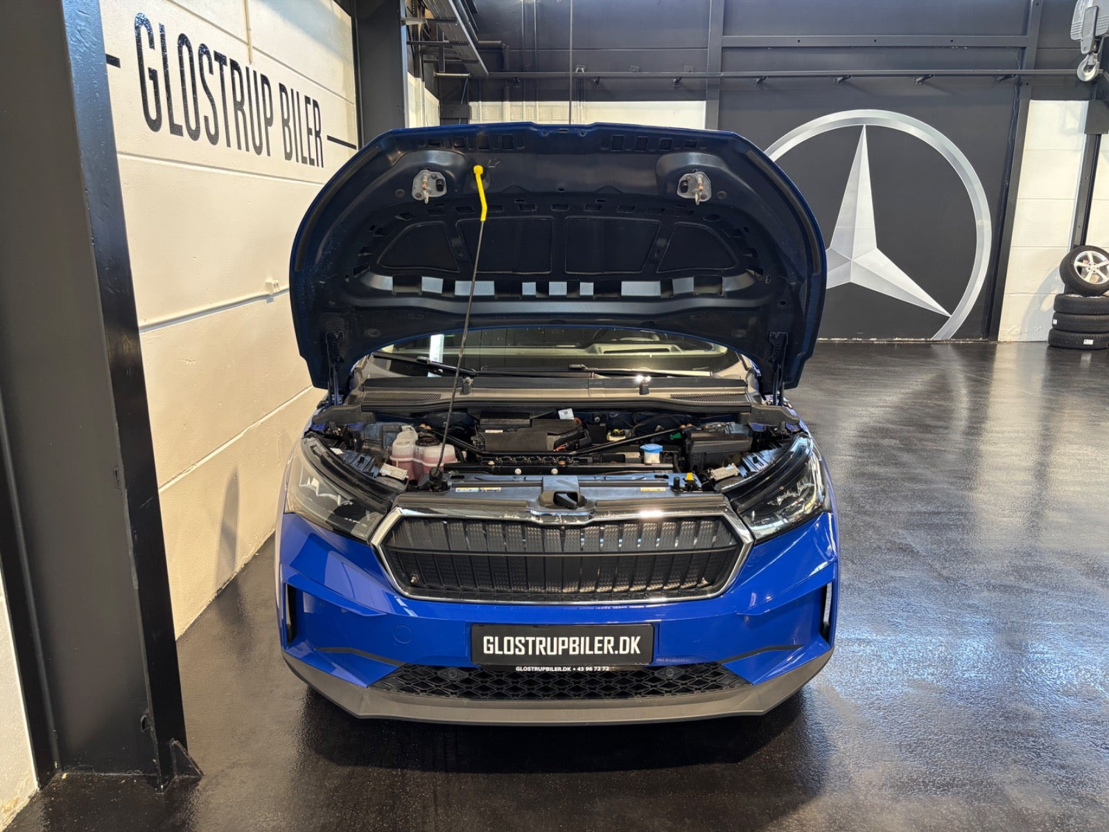 Blå Skoda Enyaq fra 2021