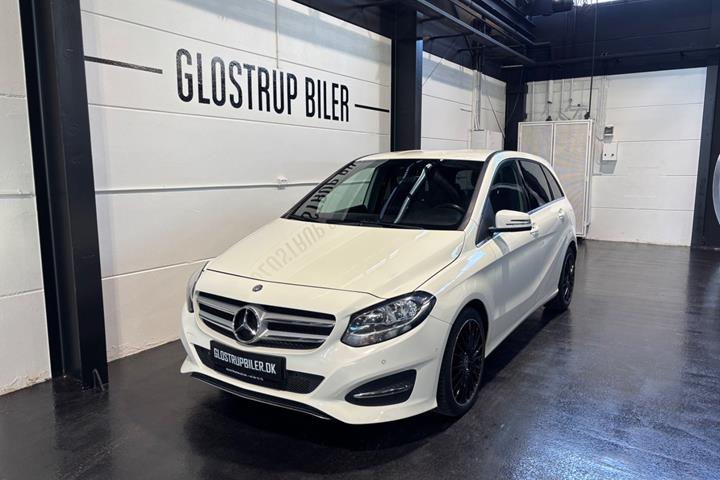Hvid Mercedes B180 d fra 2016