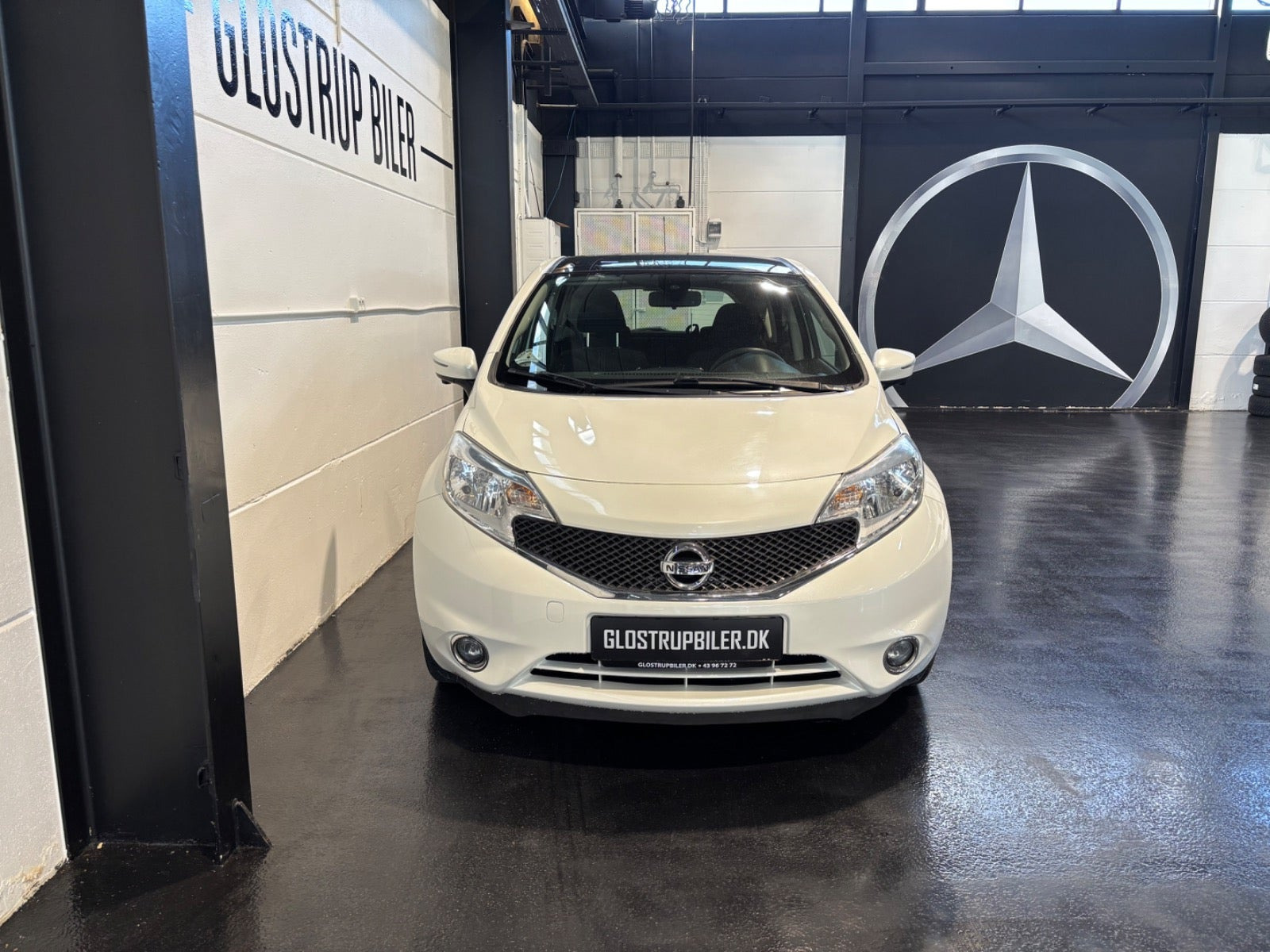 Hvid Nissan Note fra 2014