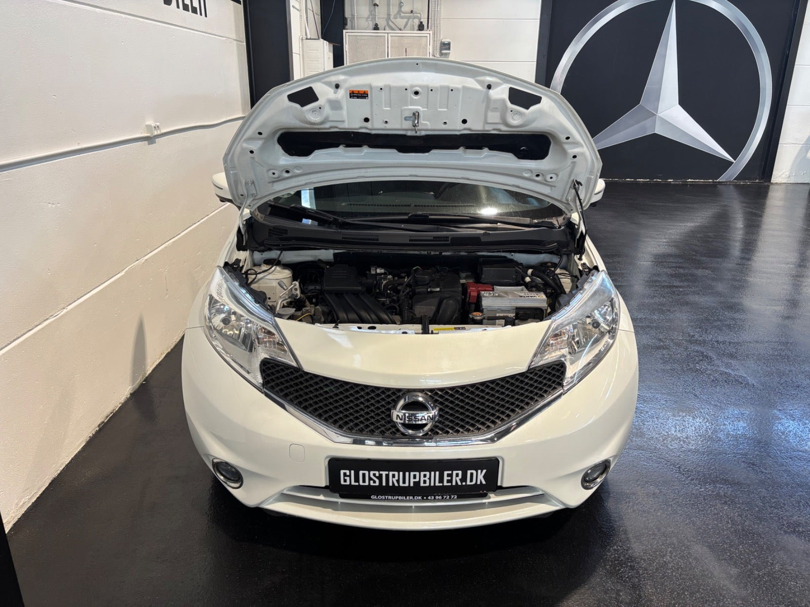 Hvid Nissan Note fra 2014