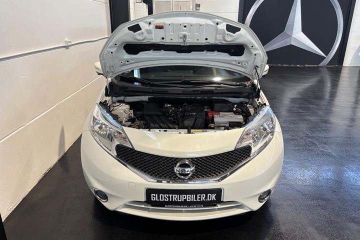 Hvid Nissan Note fra 2014