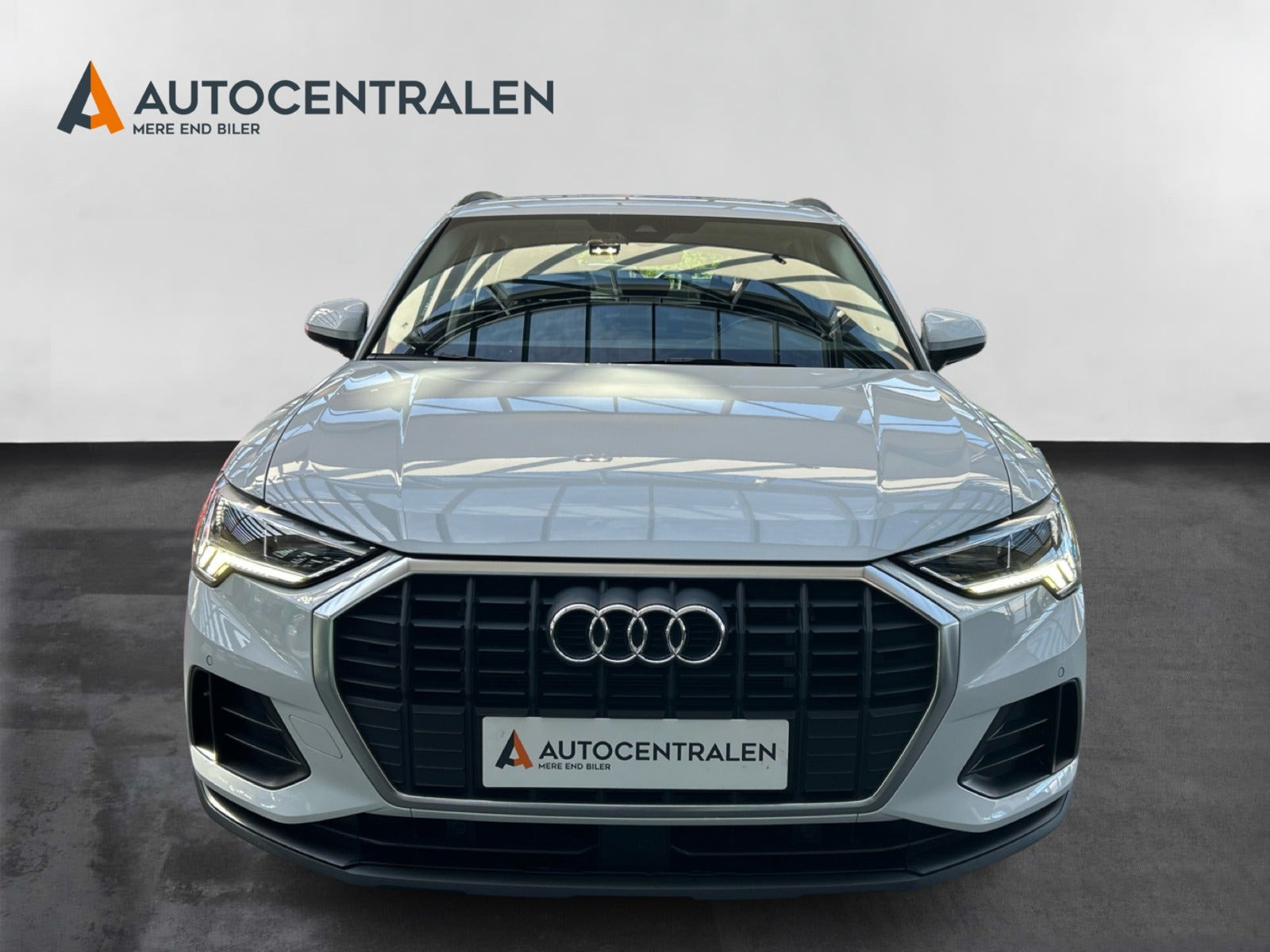 Hvid Audi Q3 fra 2021