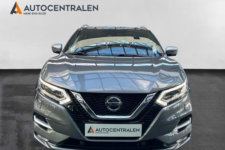 Grå Nissan Qashqai fra 2019