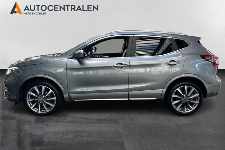 Grå Nissan Qashqai fra 2019