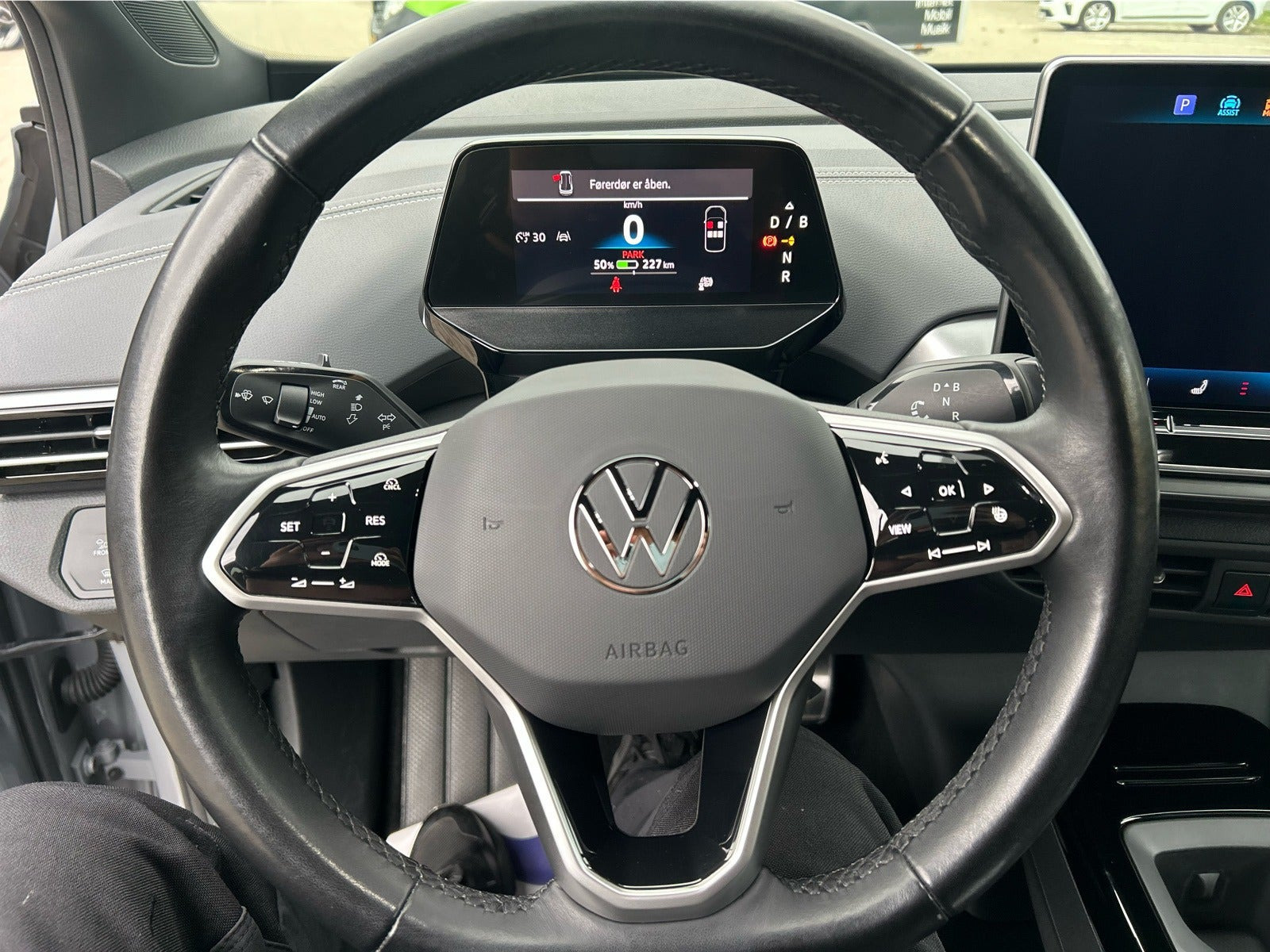 Grå VW ID.4 fra 2025