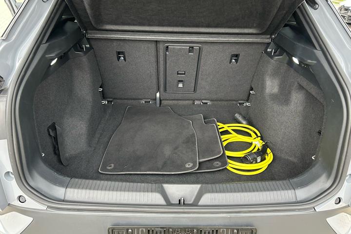Grå VW ID.4 fra 2025