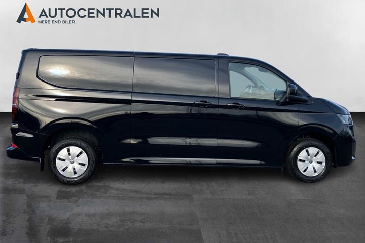 Sort VW Transporter fra 2025