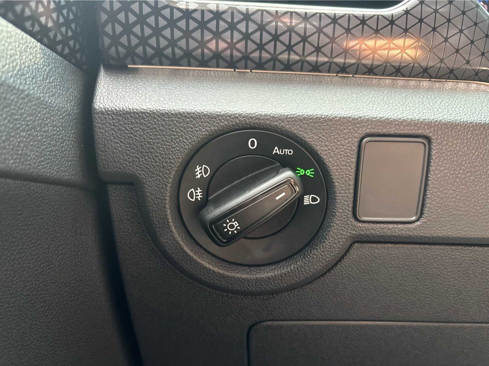 Hvid VW T-Cross fra 2023