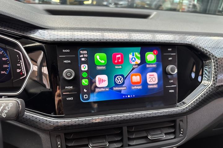 Hvid VW T-Cross fra 2023