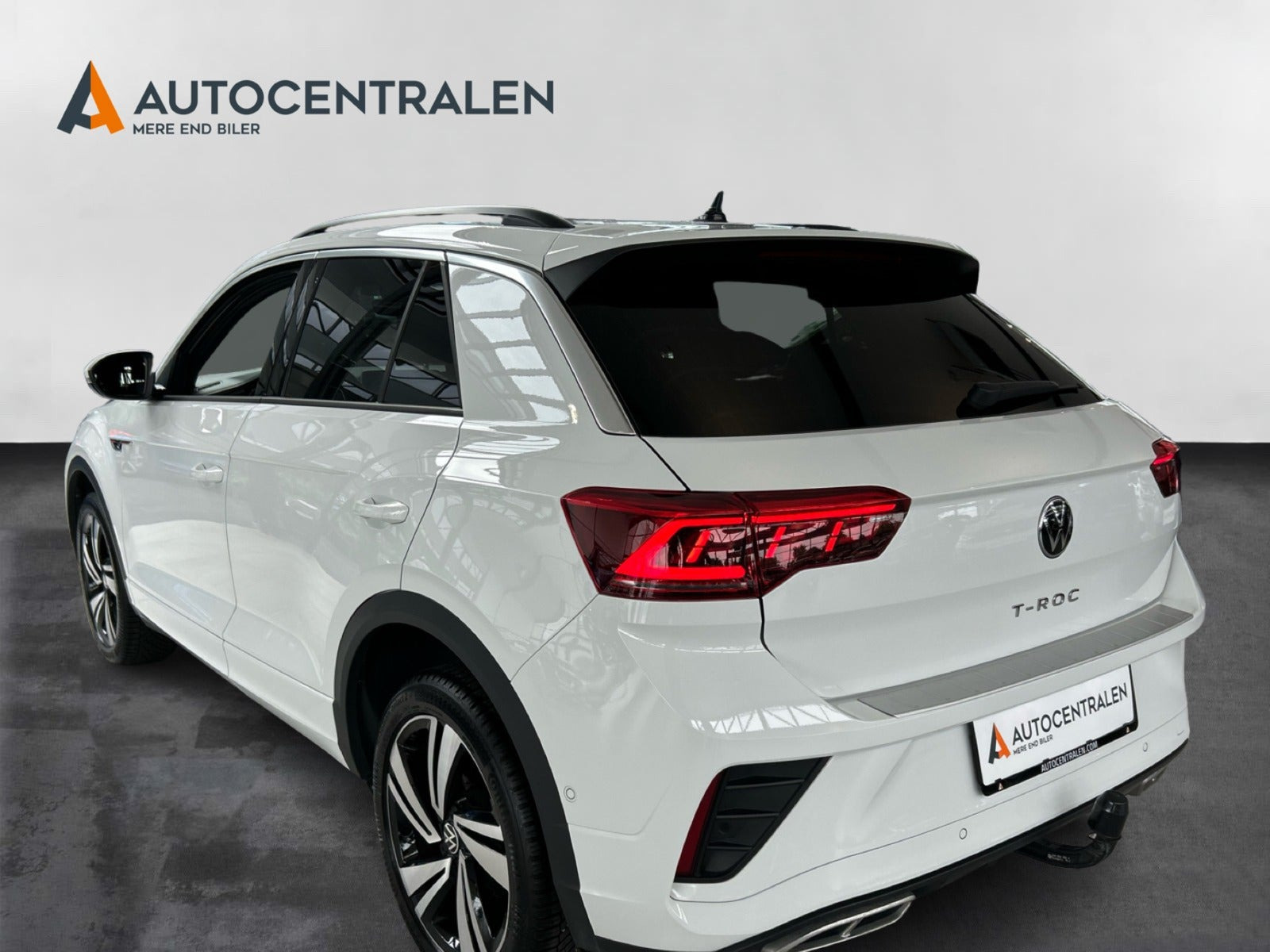 Hvid VW T-Roc fra 2023