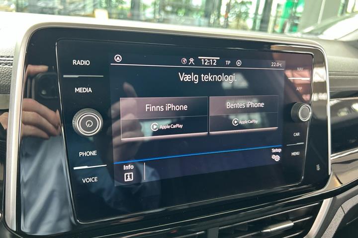 Hvid VW T-Roc fra 2023