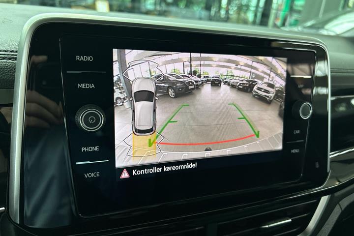 Hvid VW T-Roc fra 2023
